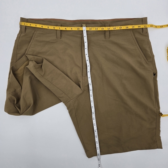 Men's Tan ALPINE Modern Shorts Size 42 - Picture 11 of 11